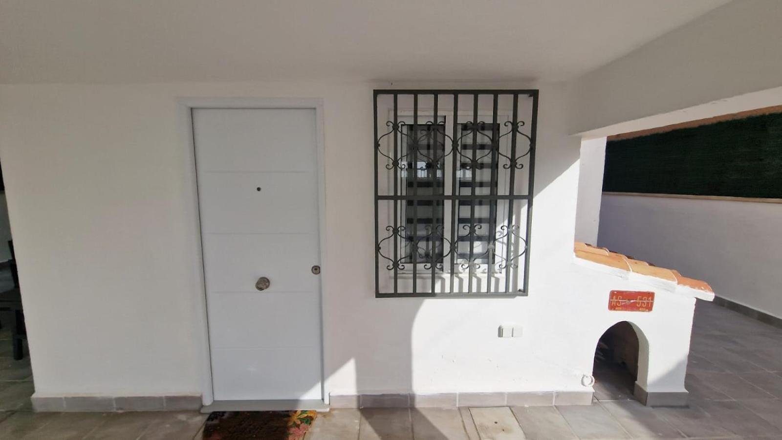 Beachfront Vila Valencia Exterior foto